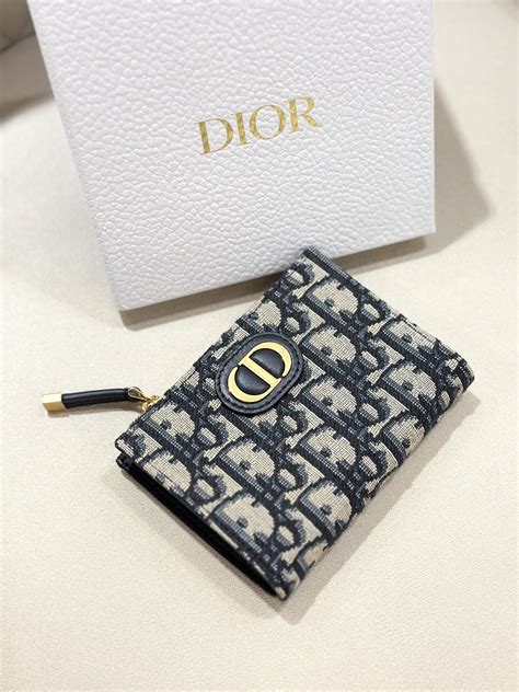 dior le mini 30 montaigne|dior 30 montaigne wallet.